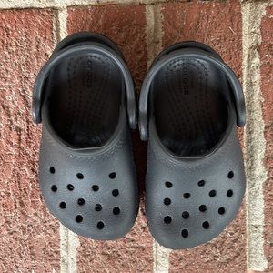 Toddlers Crocs size 5- Excellent condition